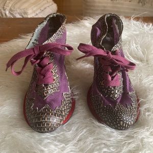 IRREGULAR CHOICE MESH/SNAKE SKIN LACE UP
